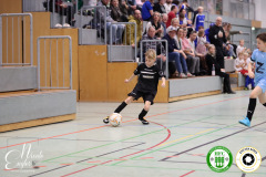 72728A21-A29E-4588-B85E-DA9D4CD1040B