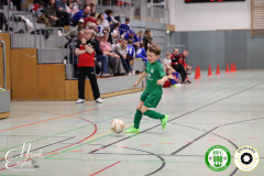 CD4DEC06-65D5-4D44-84F9-6EFE8A27BB6A