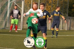 2017-11-04 Hoyerswerdaer FC I in grün - SV Bautzen in blau 4:0 Foto: Werner Müller