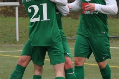 2017-11-25 Achtelpokalfinale SV Bautzen II in weiß - Hoyerswerdaer FC in grün 1:9 Foto: Werner Müller