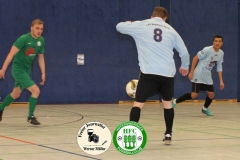 2018-01-07 S- mobil Cup des SV Einheit Kamenz Spiel LSV Neustadt /Spree in blau gegen Hoyerswerdaer FC in grün 0:2 Foto: Werner Müller