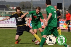 2018-04-21
SC 1911 Großröhrsdorf in schwarz
-
 Hoyerswerda FC in grün 
1:1
 Foto: Werner Müller