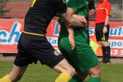 2018-04-21
SC 1911 Großröhrsdorf in schwarz
-
 Hoyerswerda FC in grün 
1:1
 Foto: Werner Müller