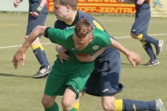 2018-05-12 
Fußball Kreisoberliga 
SV Bautzen in dunkelblau 
-
Hoyerswedawer FC in grün 

Foto: Werner Müller