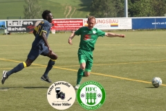 2018-05-12 
Fußball Kreisoberliga 
SV Bautzen in dunkelblau 
-
Hoyerswedawer FC in grün 

Foto: Werner Müller