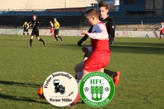 2018-11-17 
Kreisoberliga 
Hoyerserdaer FC I in rot 
 -
SG Großnaundorf in schwarz
3:1 
Foto: Werner Müller