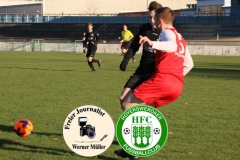 2018-11-17 
Kreisoberliga 
Hoyerserdaer FC I in rot 
 -
SG Großnaundorf in schwarz
3:1 
Foto: Werner Müller