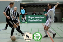 2019-01-19 
Altliga Turnier HFC
HFC Aufbau in schwarz weiß 
 - 
SG Kausche in weiß
Foto: Werner Müller