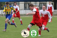 2019-05-04 
Hoyerswerdaer FC I in rot 
- 
SV Burkau in blau -gelb 
2:1 
Foto: Werner Müller