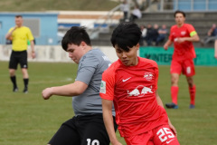 2022-03-26 
Pokalspiel B- Jun 
Hoyerswerdaer FC ingrau
- 
RB Leipzig in rot 
0:11 (0:5) 
Foto: Werner Müller