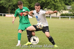 2022-06-11
SpVgg LohsaWeißkollm in weiß
-
 Hoyerswerdaeer FC I
2:1
Foto: Werner Müller
