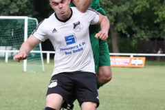 2022-06-11
SpVgg LohsaWeißkollm in weiß
-
 Hoyerswerdaeer FC I
2:1
Foto: Werner Müller