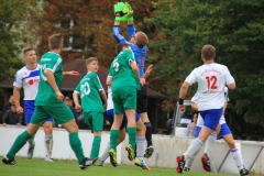 2017-09-15 
Kreisliga 
Hoyerswedaer FC II in grün 
- 
SG Crostwitz II in blau weiß 
5:2
Foto: Werner Müller