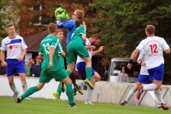 2017-09-15 
Kreisliga 
Hoyerswedaer FC II in grün 
- 
SG Crostwitz II in blau weiß 
5:2
Foto: Werner Müller