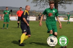 2018-04-21
SC 1911 Großröhrsdorf in schwarz
-
 Hoyerswerda FC in grün 
1:1
 Foto: Werner Müller