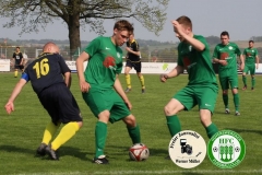 2018-04-21
SC 1911 Großröhrsdorf in schwarz
-
 Hoyerswerda FC in grün 
1:1
 Foto: Werner Müller