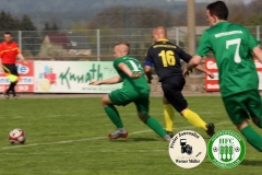 2018-04-21
SC 1911 Großröhrsdorf in schwarz
-
 Hoyerswerda FC in grün 
1:1
 Foto: Werner Müller
