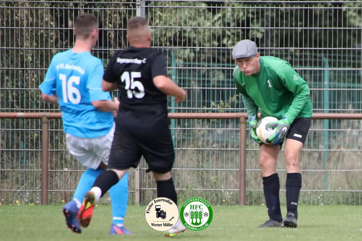 2022-09-17
Hoyerswedaer FC II in schwarz
 -
 SV St. Marienstern Panschwitz Kuckau ijn hellblau 
0:1
Foto: Werner Müller