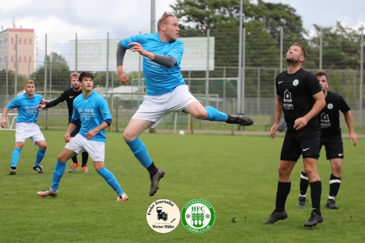 2022-09-17
Hoyerswedaer FC II in schwarz
 -
 SV St. Marienstern Panschwitz Kuckau ijn hellblau 
0:1
Foto: Werner Müller